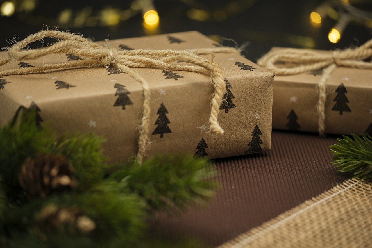 Karácsonyi ajándékok: mit tehetünk ha nem tetszik, vagy elromlott?